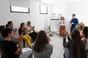 KHÓA HỌC TIẾNG SÉC GIAO TIẾP CƠ BẢN